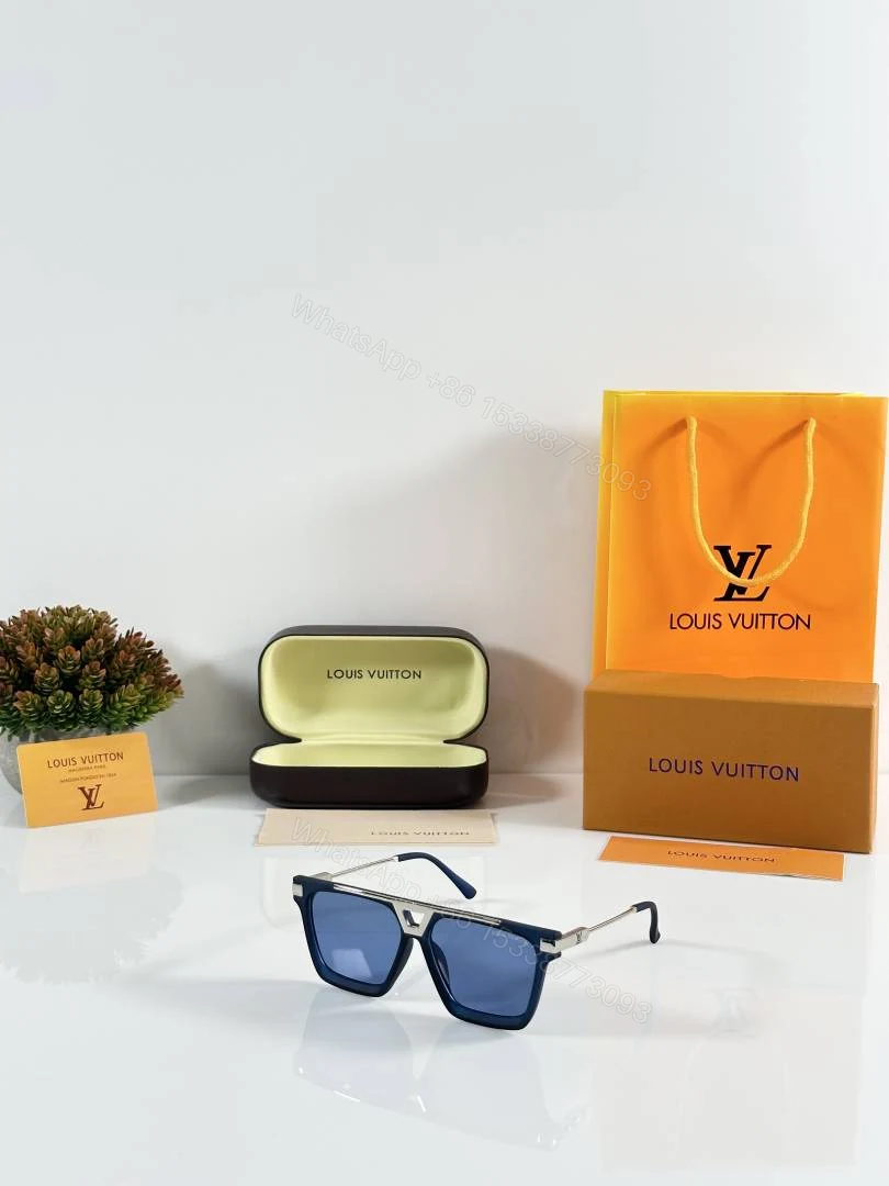 First Copy Louis Vuitton Black Aviator Frame Blue Lens Men’s Sunglasses — view 1