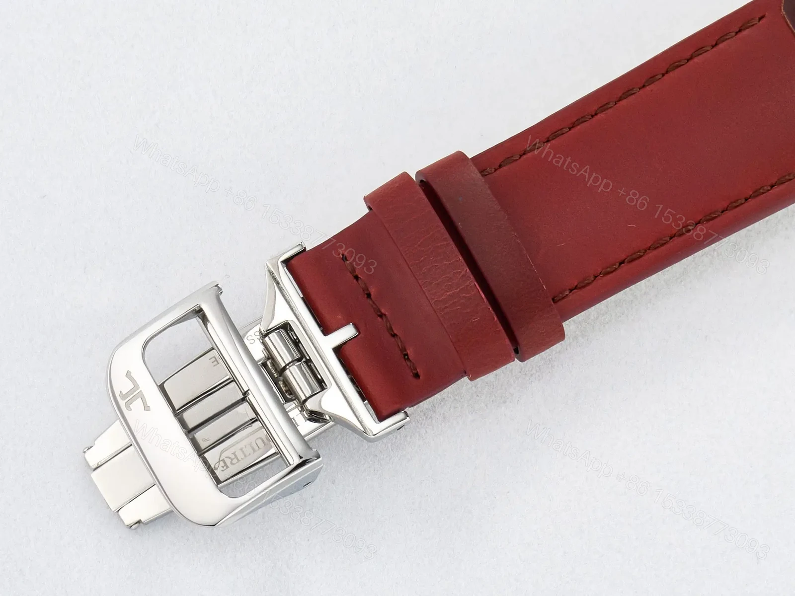 View 23 of Reverso Classic Duoface Small Seconds SS MGF Best Edition White Guilloché Dial on Red Leather Strap A854A