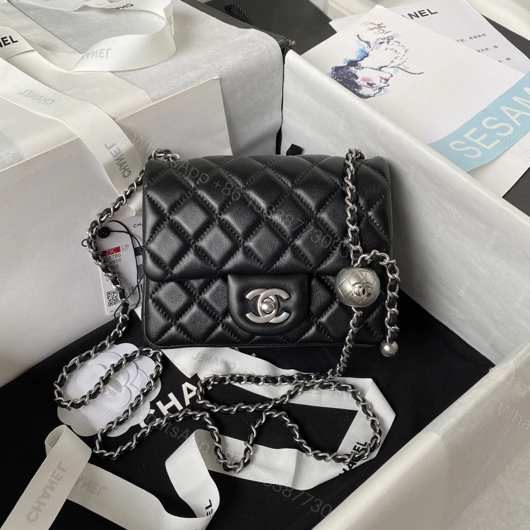 CHANEL高仿黑色銀球鏈條包 女士菱格經典款 百搭時尚精品包 — view 1