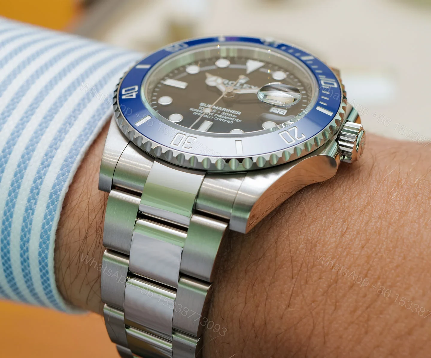 View 6 of Replica Rolex Submariner “Cookie Monster” Black Dial 126619LB Superclone