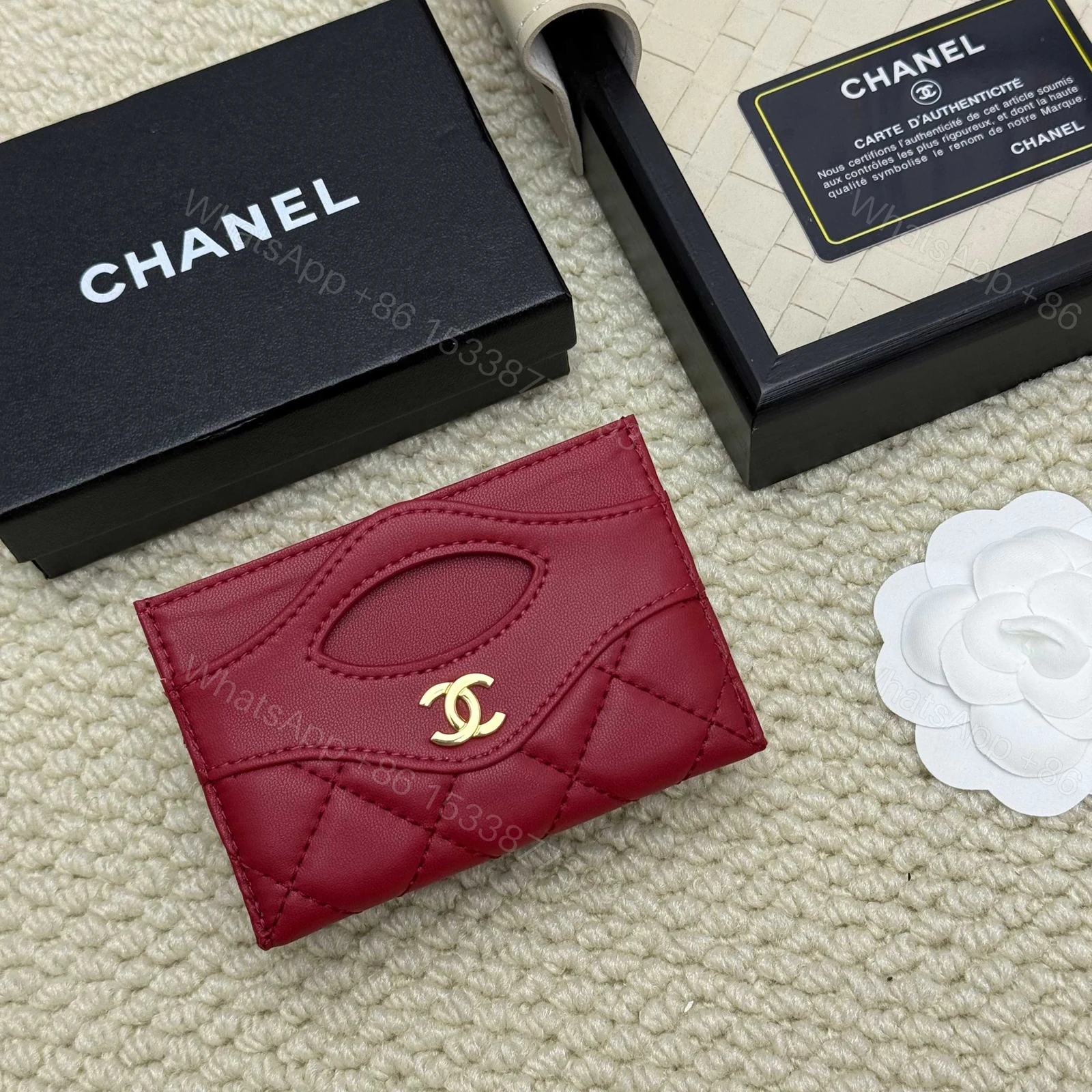 Chanel 一比一女士短夾深紅復古款 金扣魅力超還原 — view 1