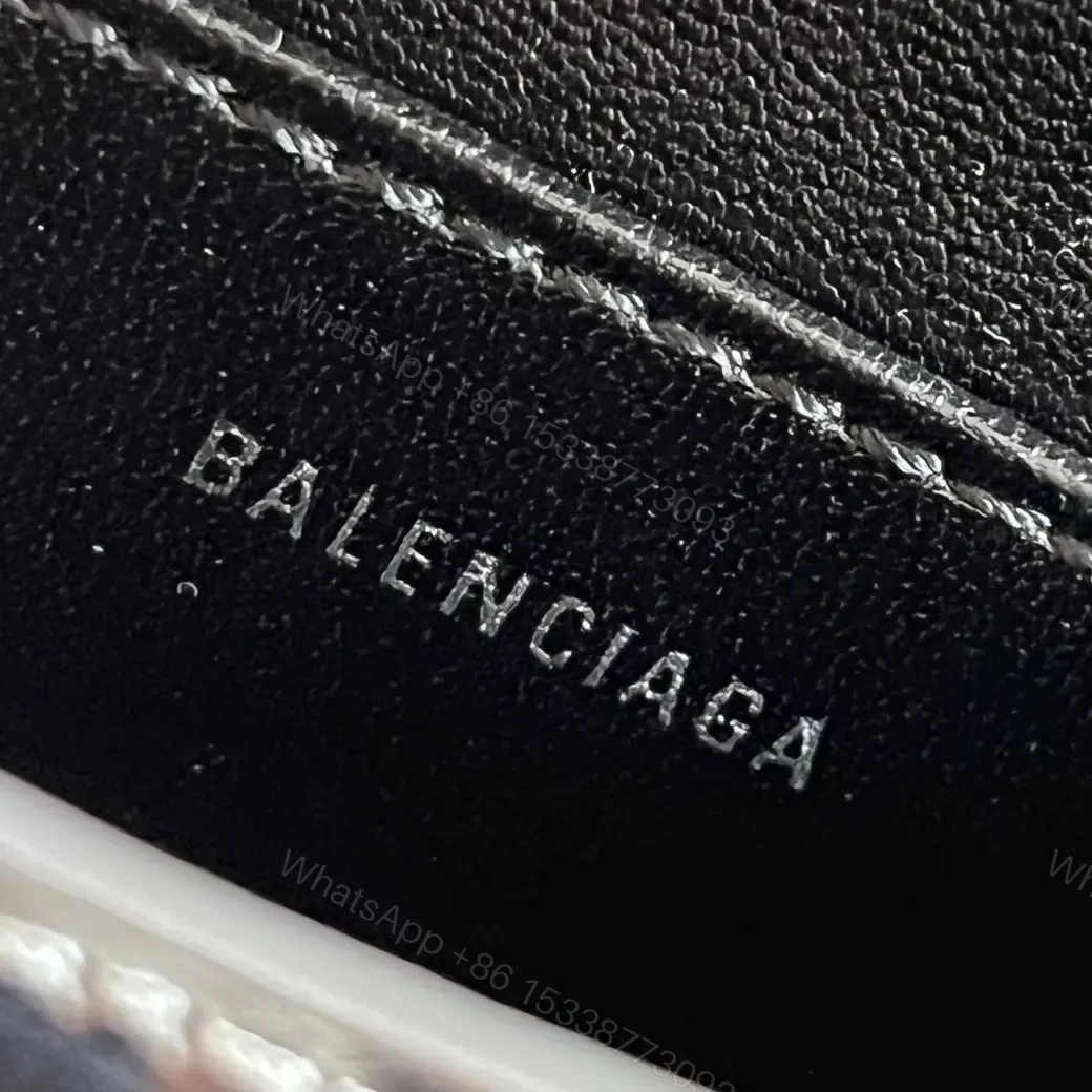 View 14 of 高仿Balenciaga*Nano系列迷你沙漏包銀色