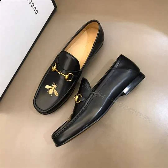 View 7 of GUCCI LEATHER LOAFER WITH BEE – LDG009
