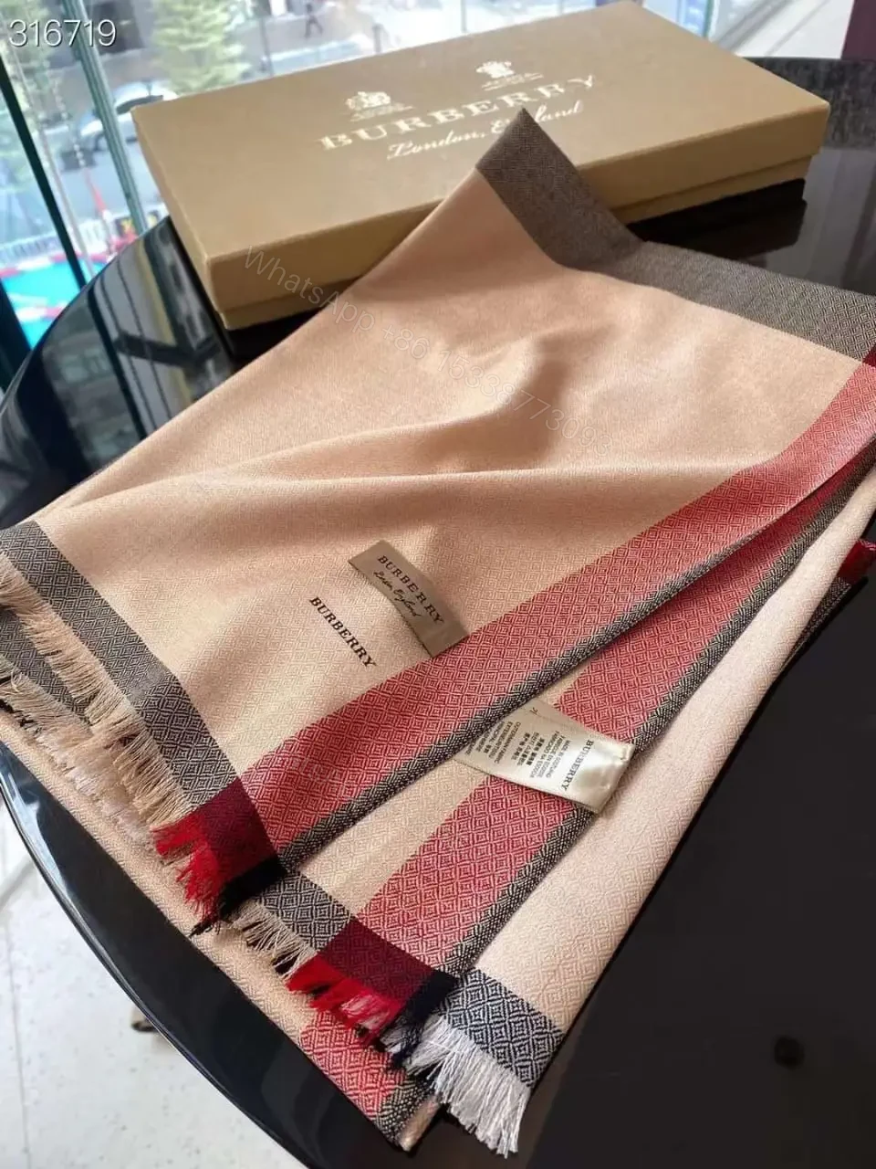 BURBERRY — view 1