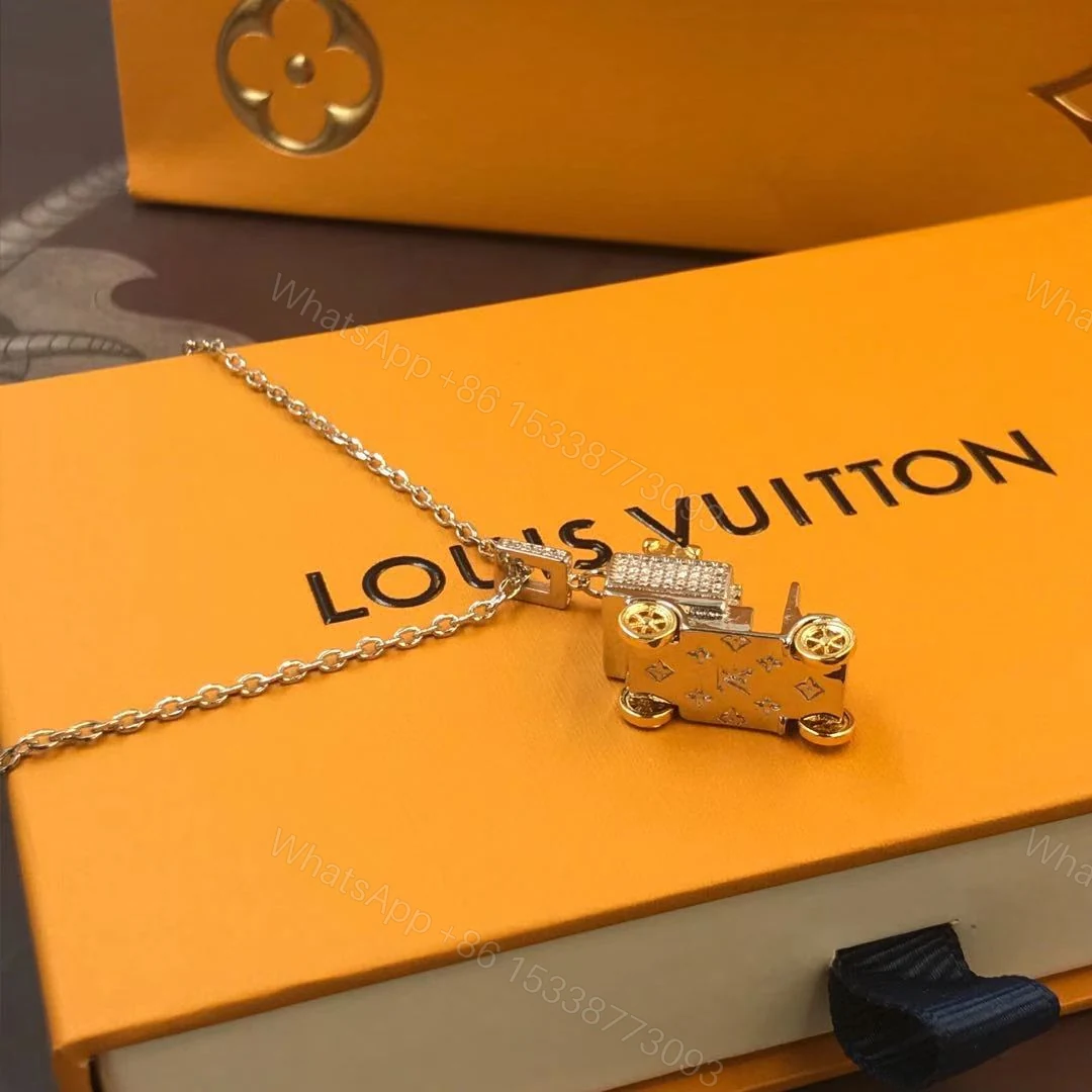 View 2 of EN – Lux LV Necklaces 091