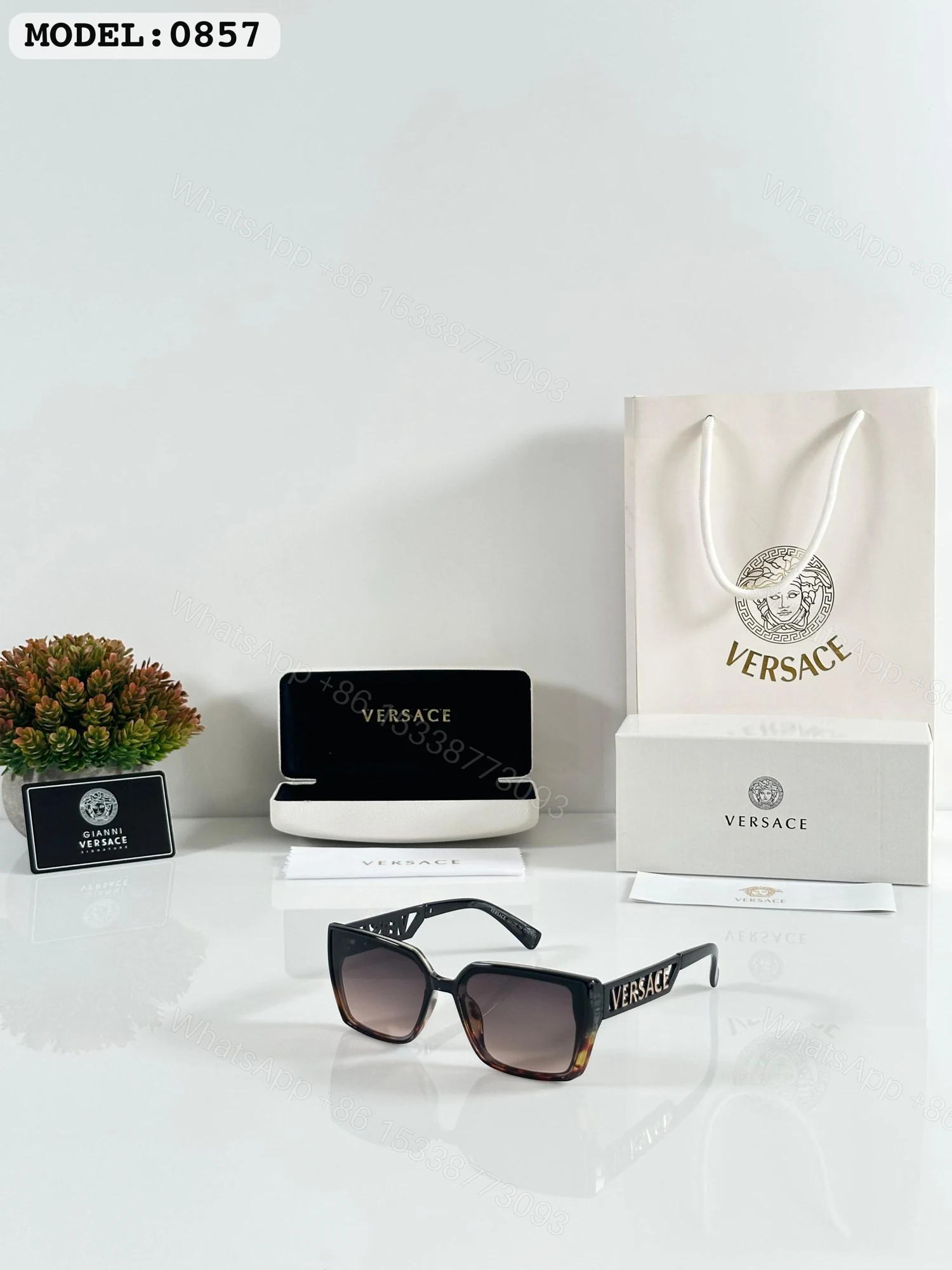 FIRST COPY VERSACE WMNS 0857 TIGER BLACK SUNGLASS — view 1