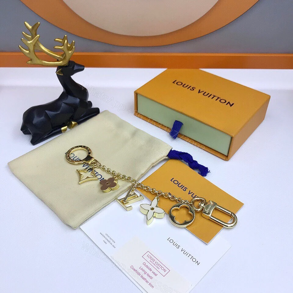 View 6 of EN – Lux Keychains LUV 058