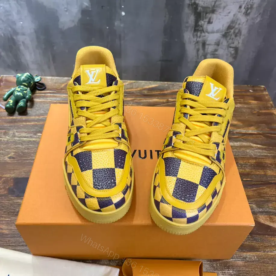 View 2 of LV TRAINER SNEAKER – LSVT397