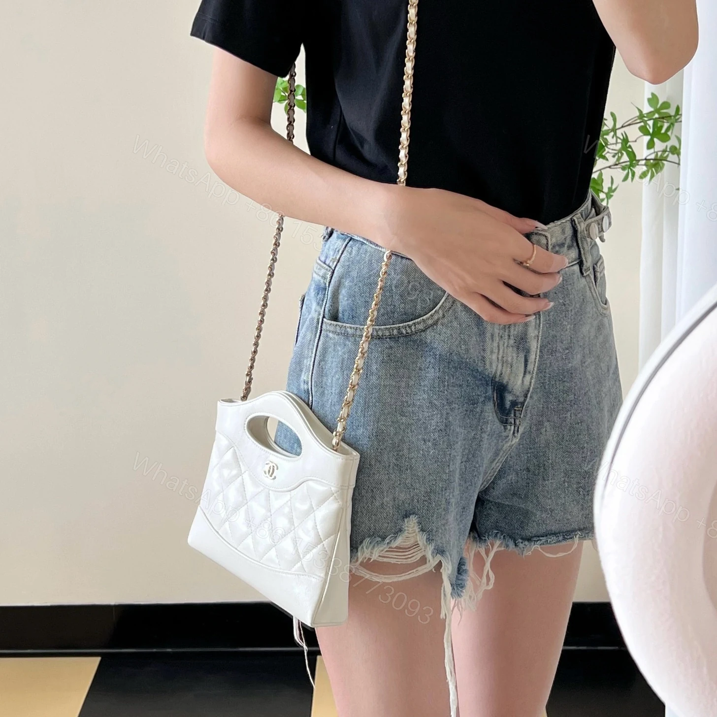 View 20 of 高仿Chanel*24S春夏系列AP3656單肩包白色免檢版
