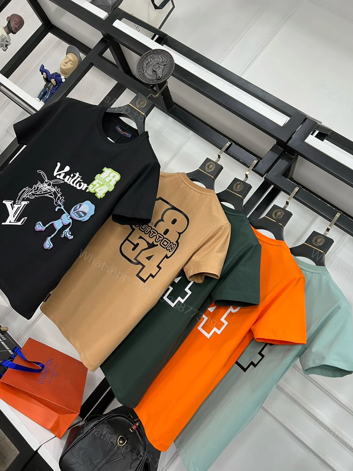 First Copy Louis Vuitton Exclusive Cotton Lycra Round Neck T-Shirt — view 1