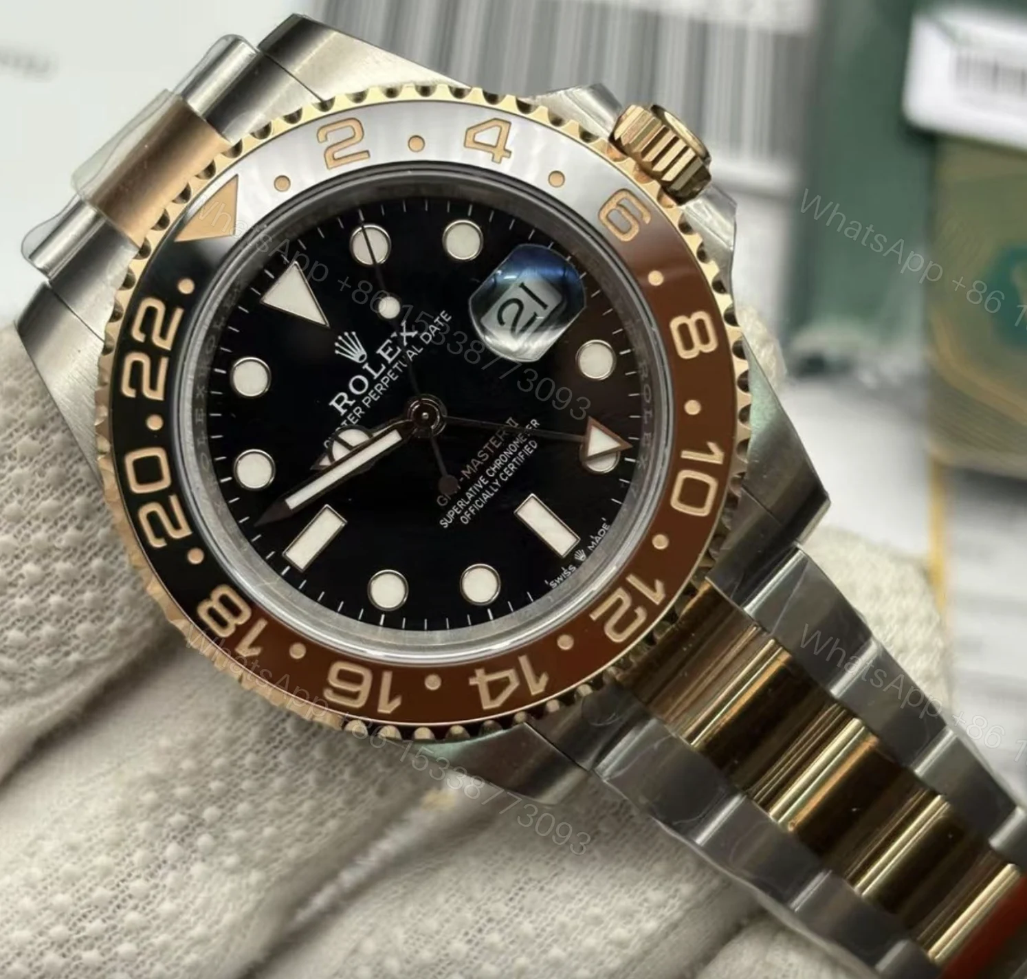 View 5 of Rolex Gmt Master 2 Root beer Replica