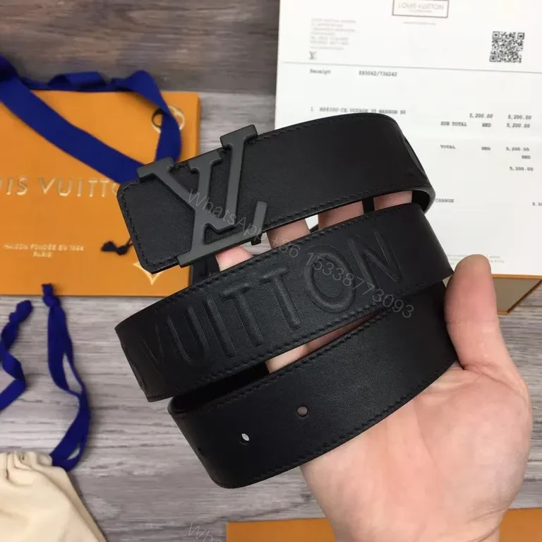 Minimalist Black Leather Belt with LV-Inspired Buckle — view 1