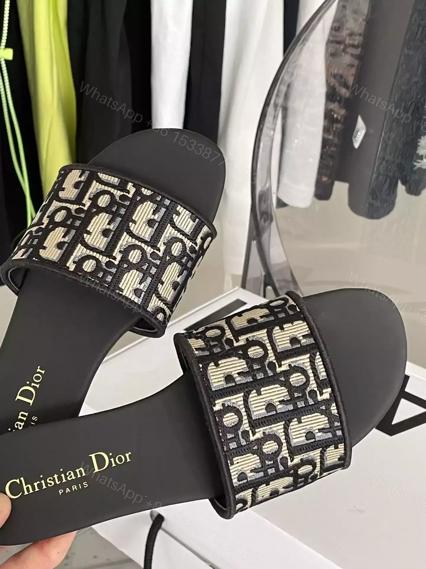 View 7 of Dior Nnew Arrival – SDD006