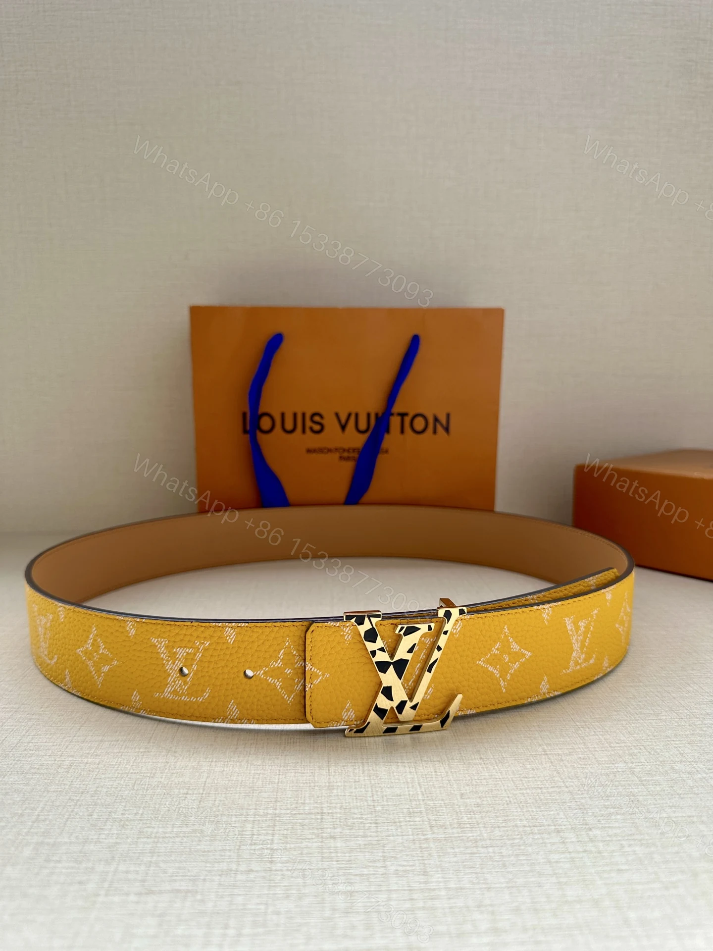 LV 一比一黃色老花皮帶 金色LV扣 — view 1