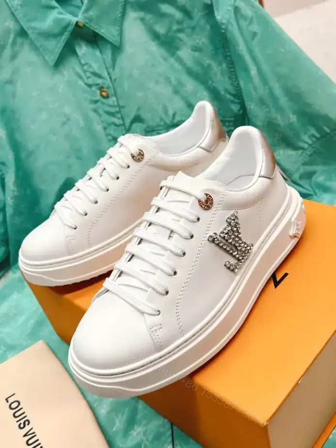 View 4 of LV TIME OUT SNEAKER – LSVM039