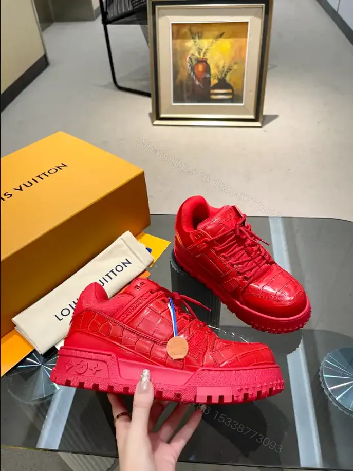 View 2 of LV TRAINER MAXI SNEAKER – LSVT414