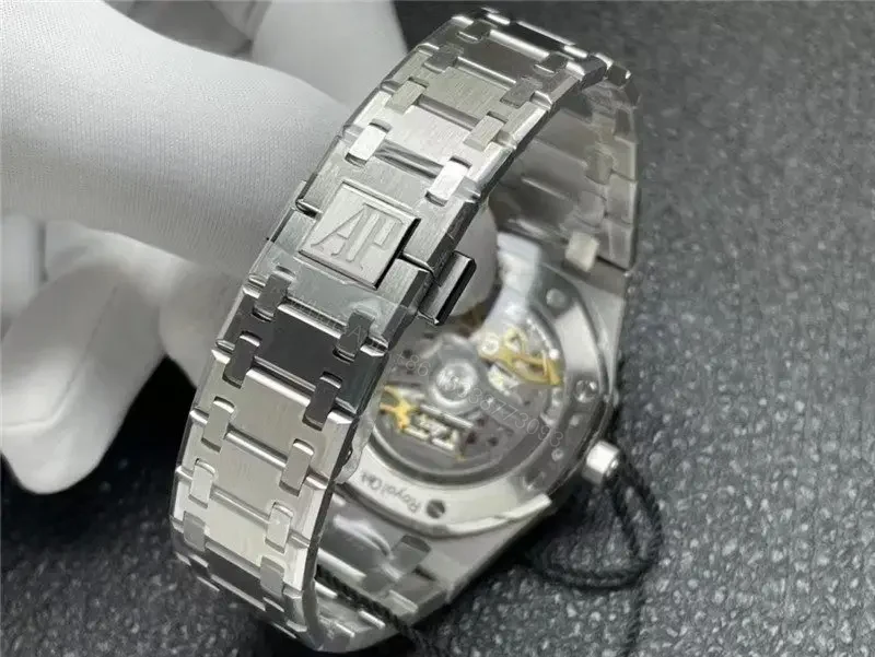 View 10 of Replica Audemars Piguet Royal Oak Green Watch