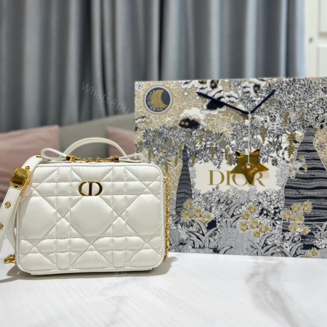 Dior Plaid Replica 1:1 High Quality Handbag Smooth White Leather 18cm — view 1