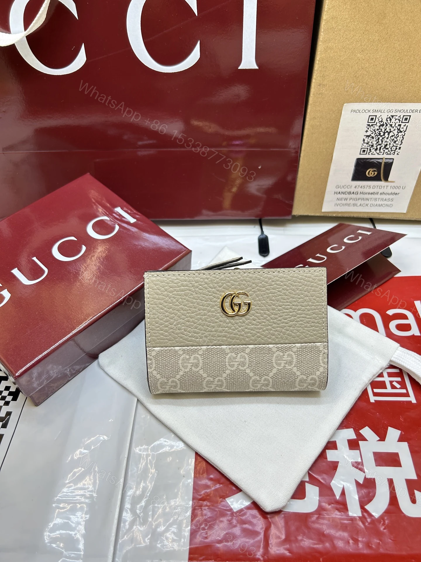 GUCCI高仿卡片夾女用迷你款老花設計輕薄實用首選 — view 1