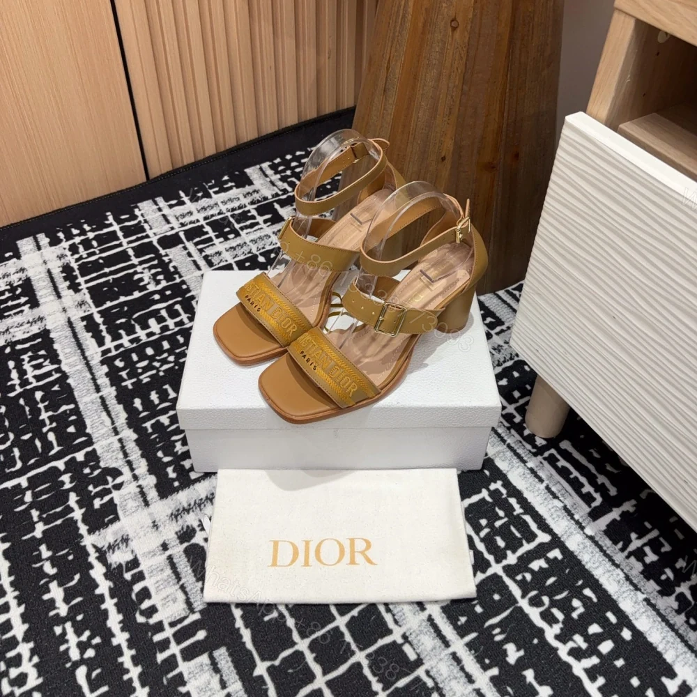 View 3 of 高仿Dior*Dway3系列KDO184高跟刺繡涼鞋棕色免檢版