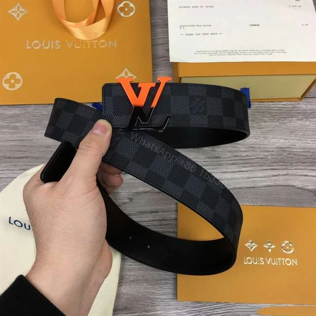 View 4 of LOUIS VUITTON INITIALES 40MM REVERSIBLE DAMIER GRAPHITE CANVAS BELT – B94