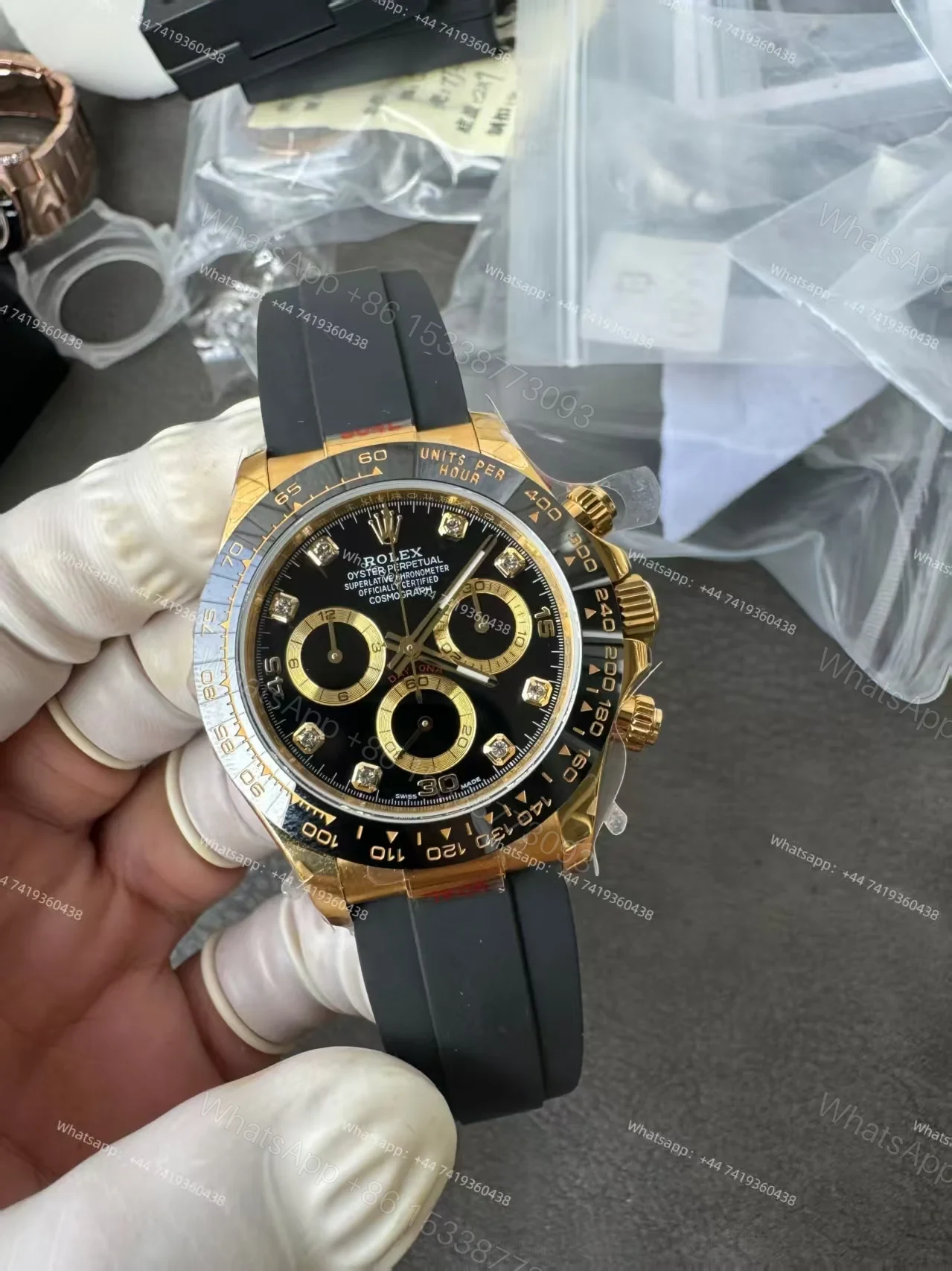 View 8 of Rolex Daytona 1:1 Replica – M116518LN-0078 Black Diamond Dial 18K Gold 4130 Super Clone