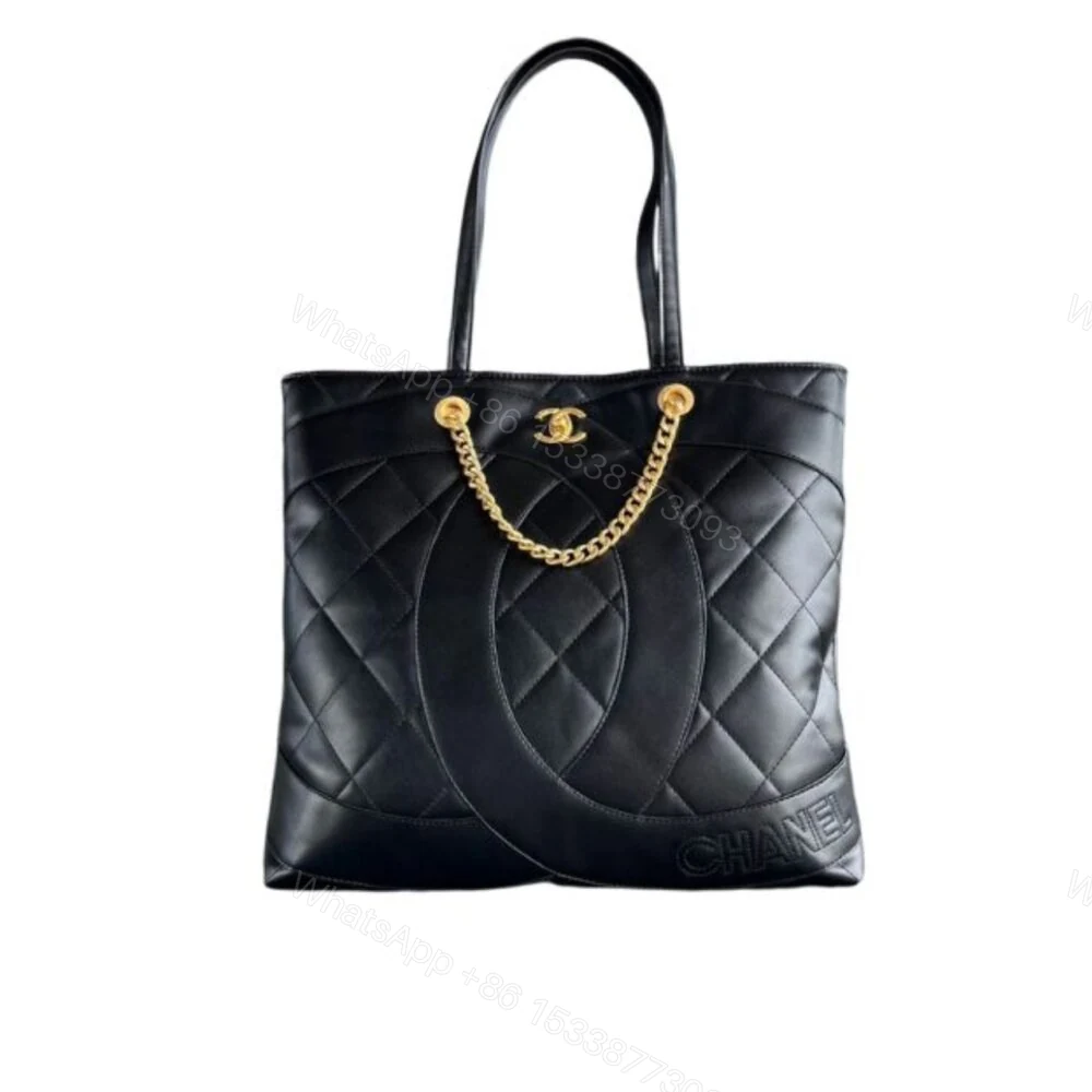 Chanel CC Shopping Bag Black 37Cm — view 1