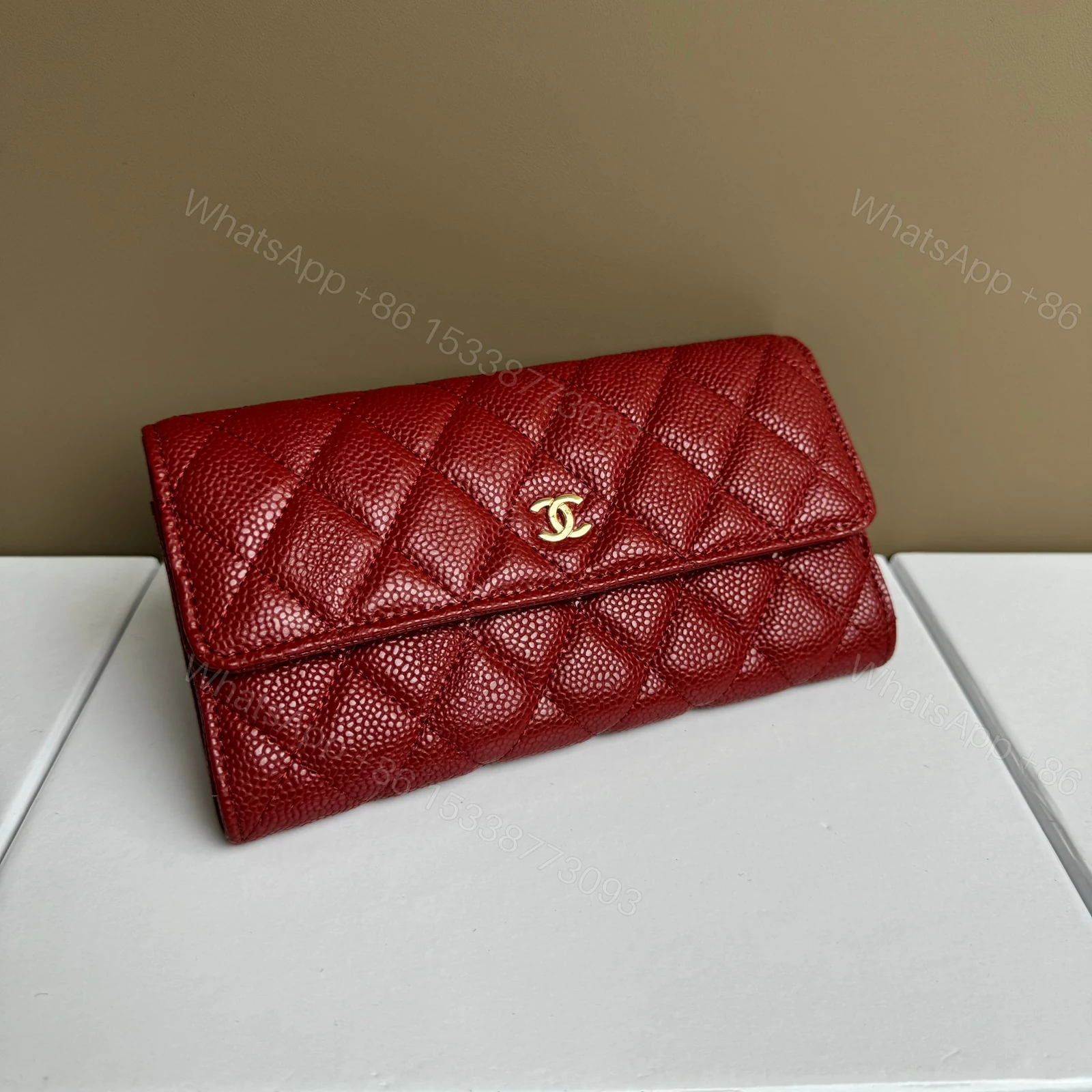 CHANEL一比一紅色荔枝皮絎縫長夾金屬雙C LOGO手拿錢包百搭經典款 — view 1