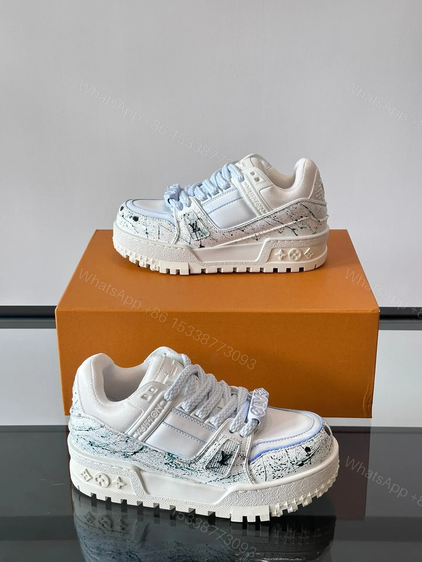 View 4 of LV Men White Leather Painted Sneakers
