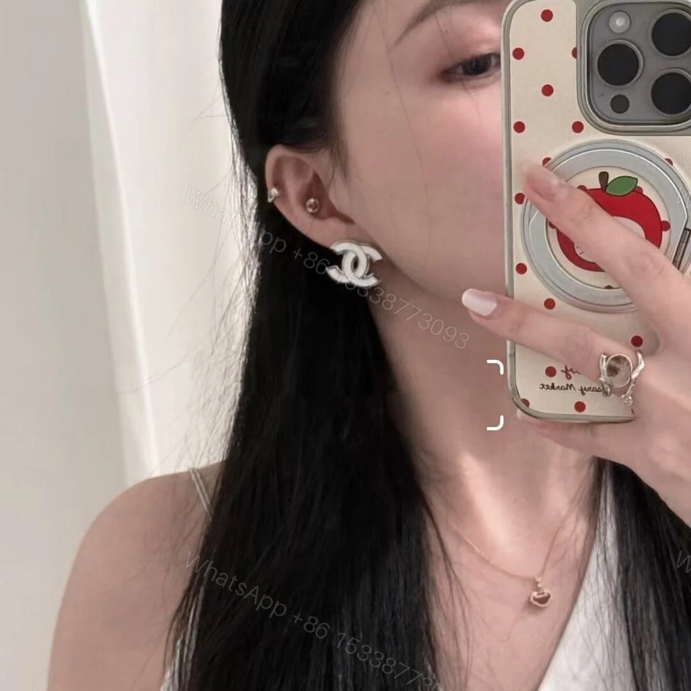 View 4 of CHANEL 25S EARRINGS WHITE SILVER METAL ABF565 B20465 U0776