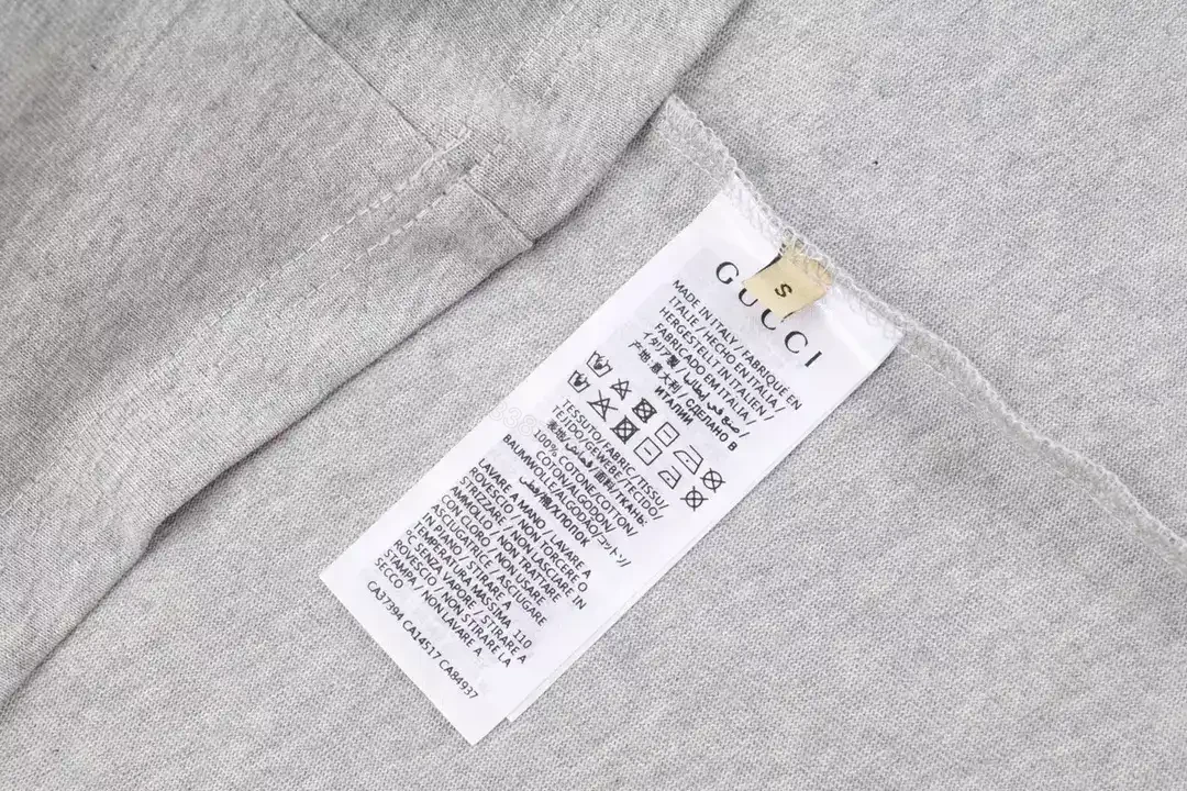 View 6 of Gucci T-Shirt – GC0113