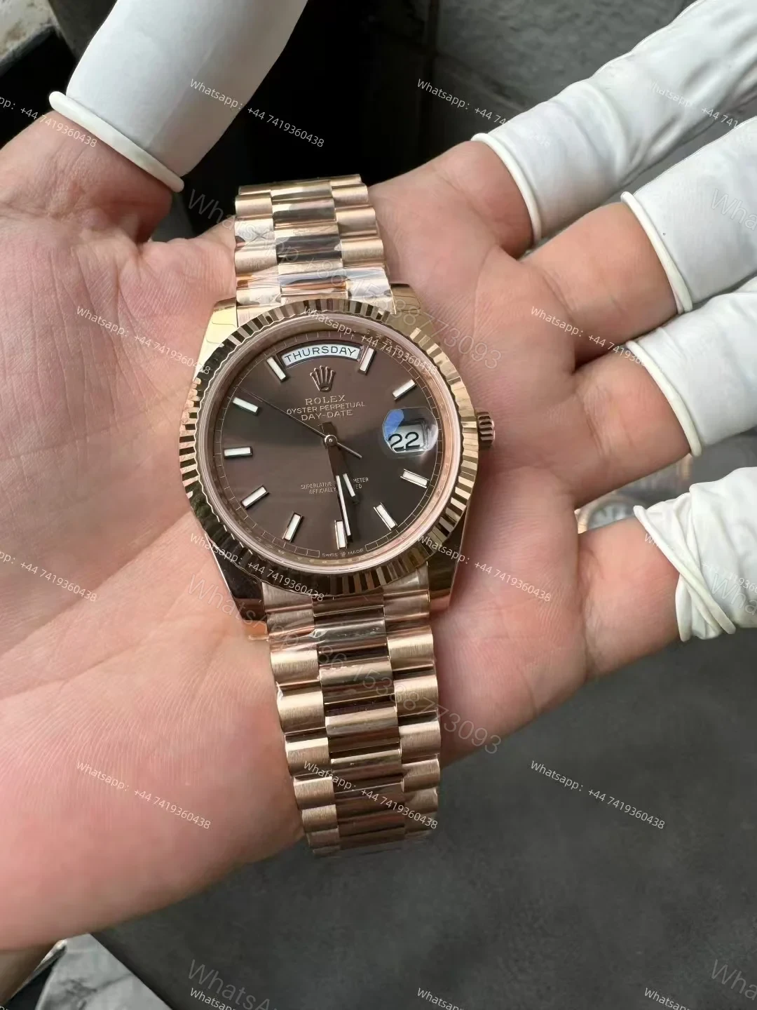 Rolex Day-Date M228235-0053 1:1 Replica Rose Gold Chocolate Dial 40MM 3255 Movement Presidential Bracelet Super Clone Watch — view 1