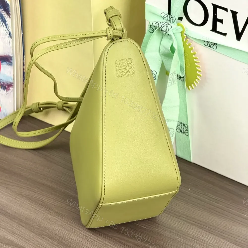 View 9 of 高仿Loewe*Hobo系列4221單肩斜挎包淺苔綠Mini免檢版