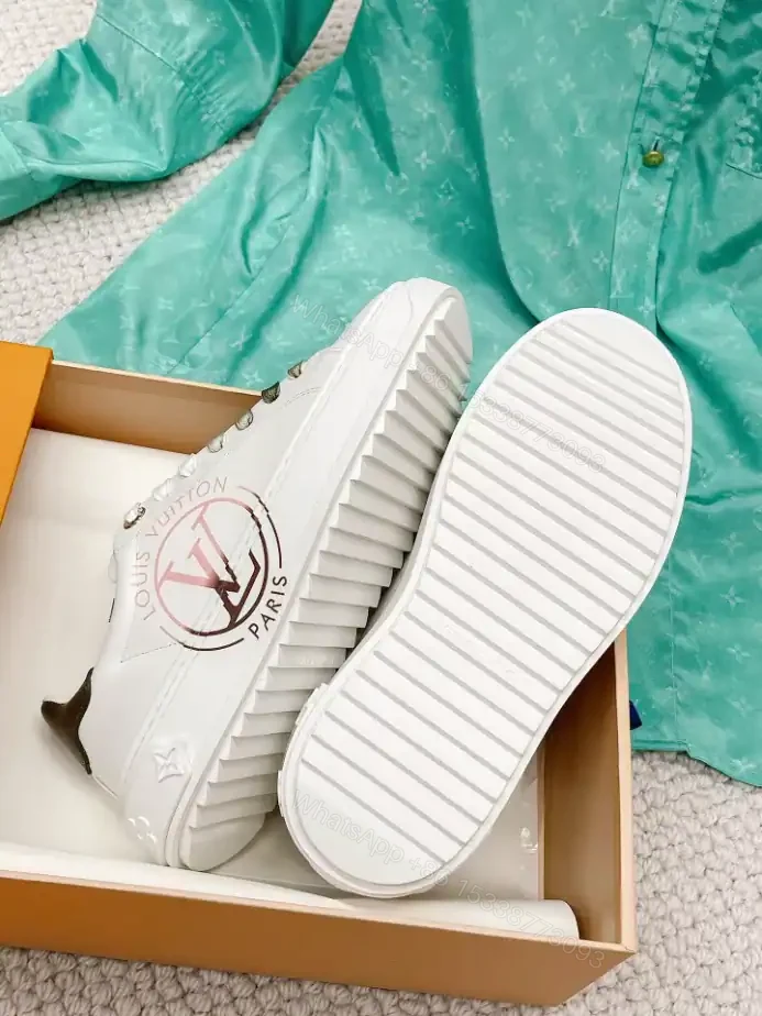 View 5 of LV TIME OUT SNEAKER – LSVM027