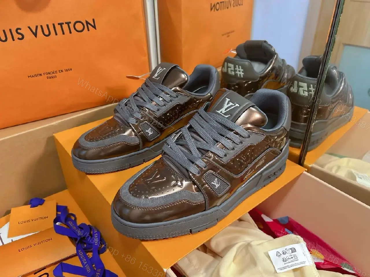 Dark Metallic LV-Heritage Runner: Bold Luxury, All-Day Comfort — view 1