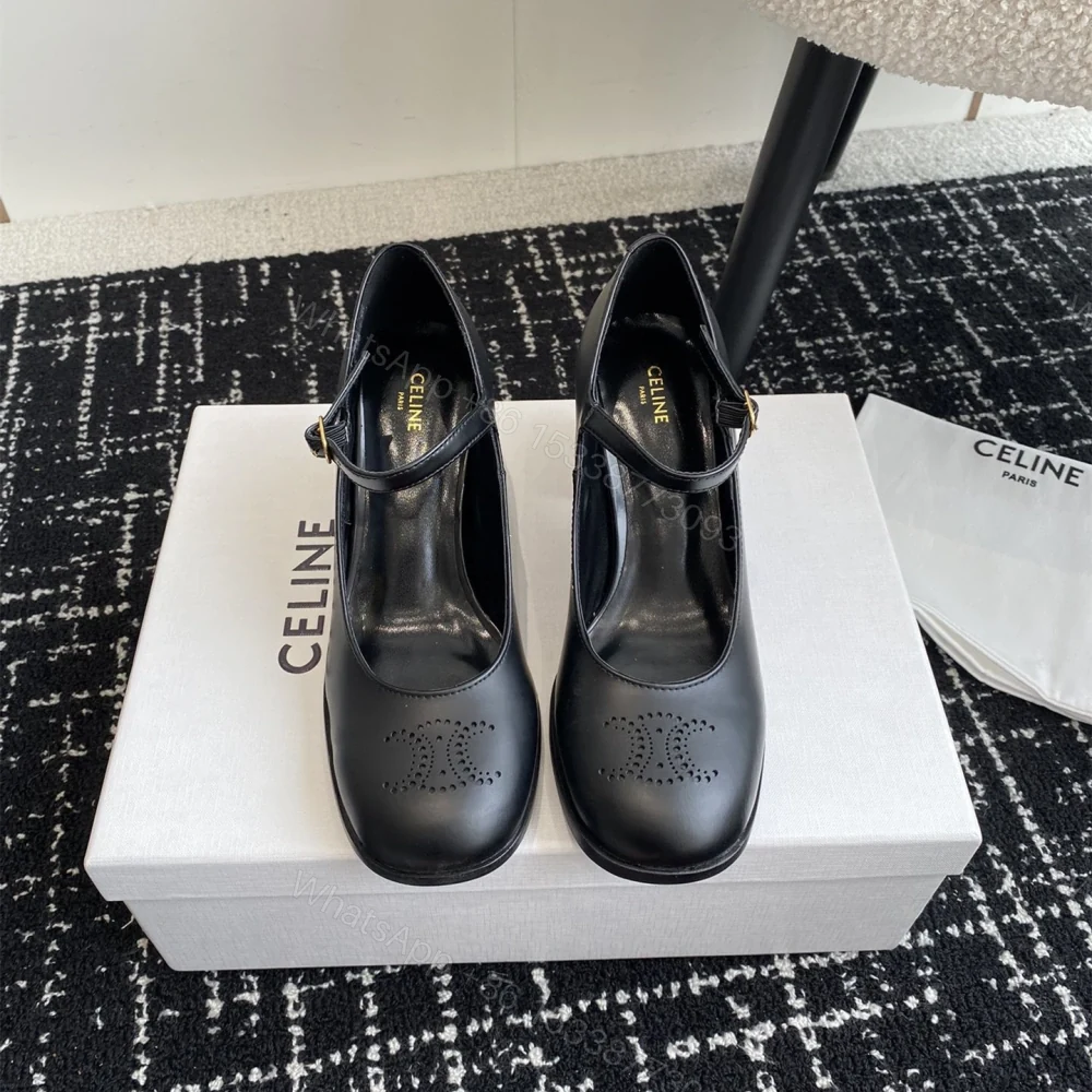 高仿Celine*360314583穿孔LOGO瑪麗珍鞋小牛皮黑色6.5CM免檢版 — view 1