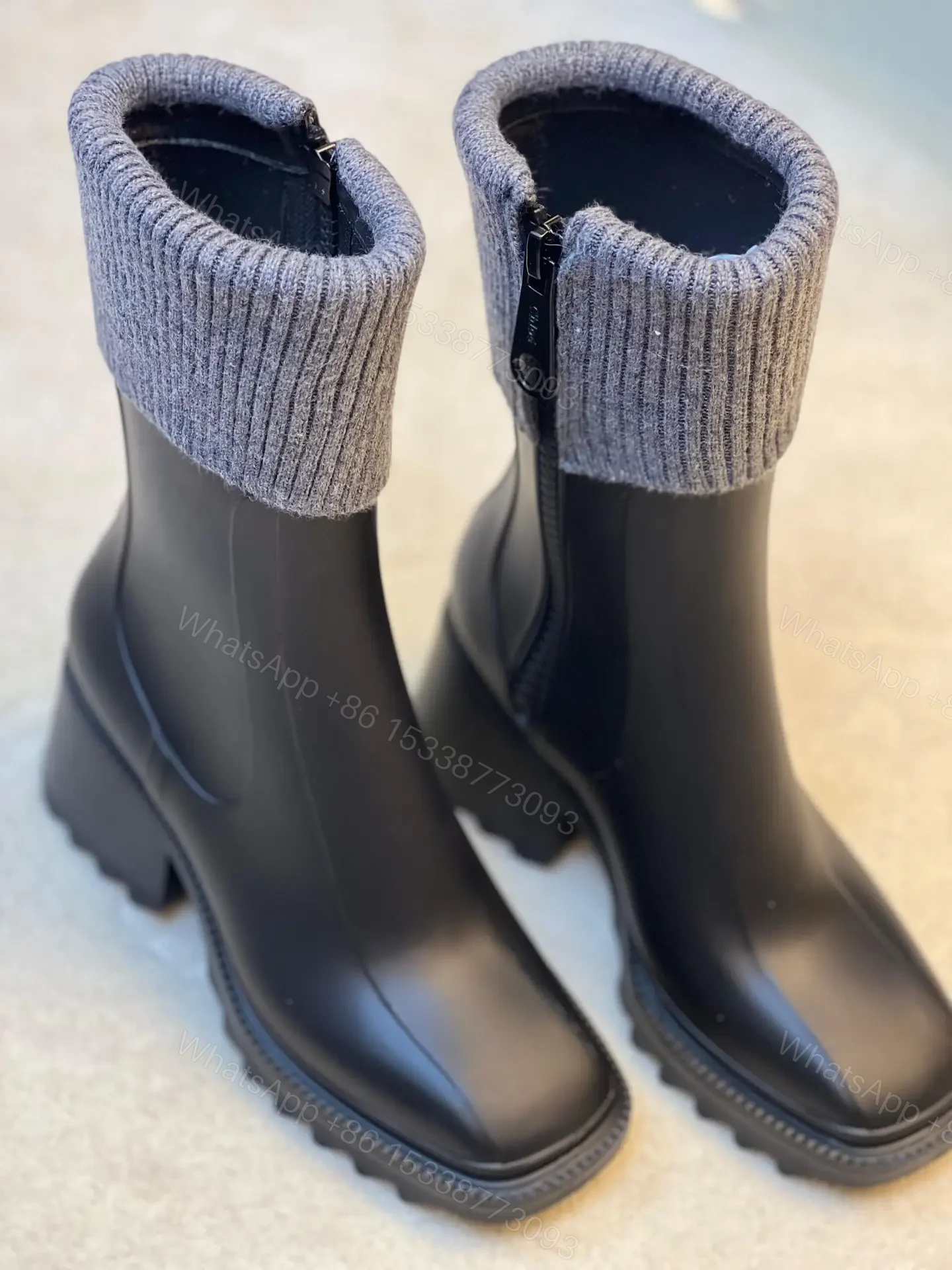 CHLOE — view 1