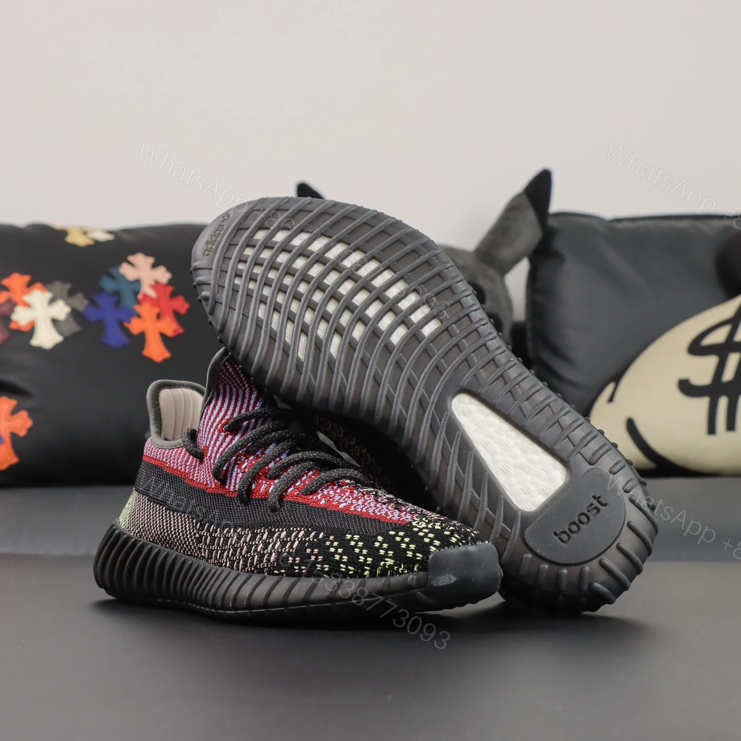 View 3 of Yeezy Boost 350 V2 Yecheil Non-Reflective Reps