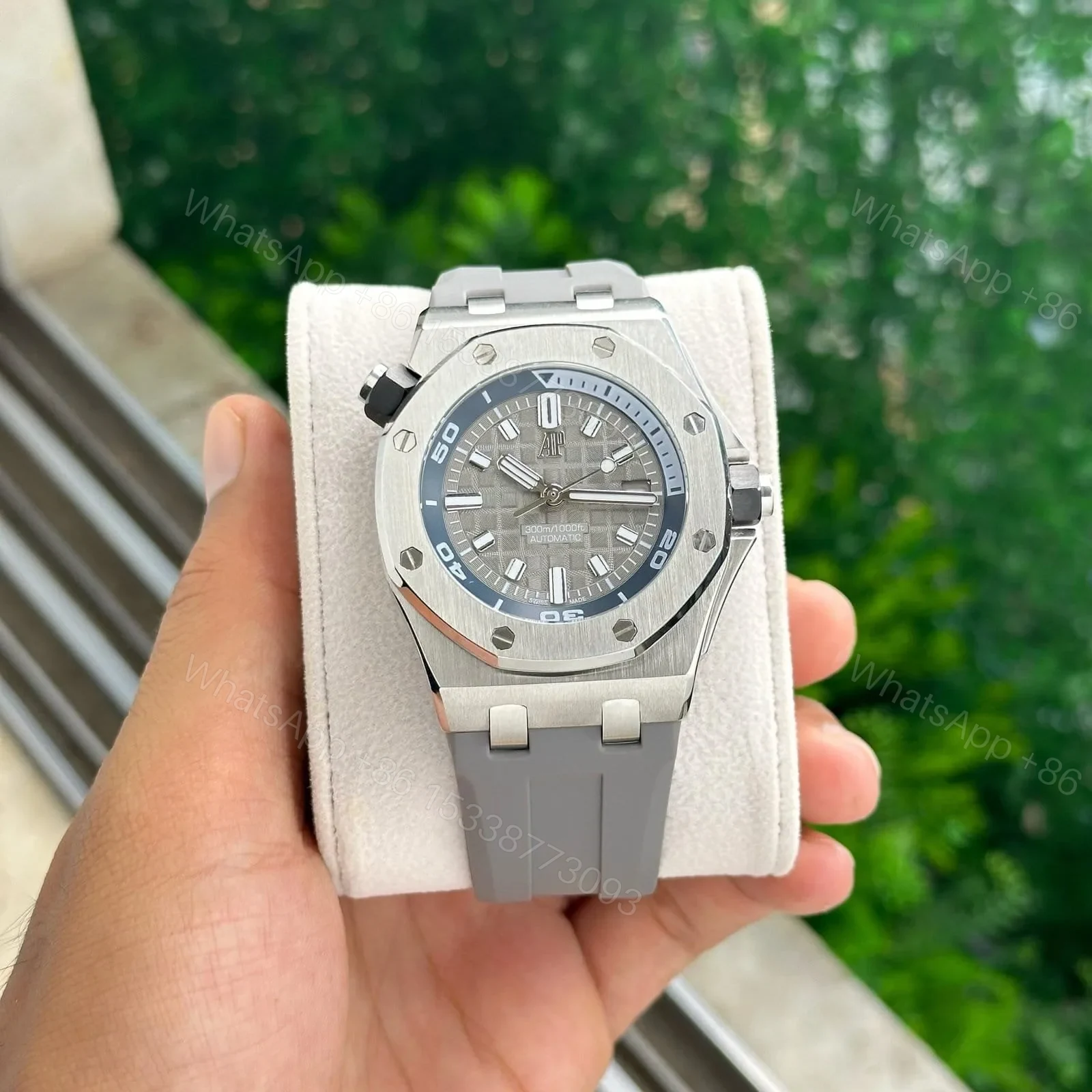 Audemars Piguet Royal Oak Offshore Automatic — view 1
