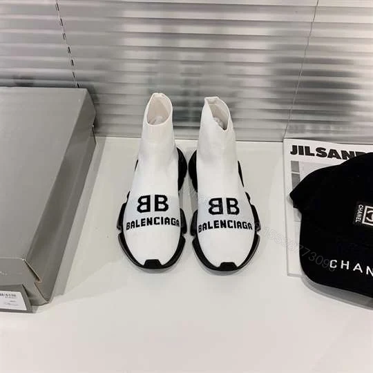 View 6 of BALENCIAGA MEN’S SPEED 2.0 SNEAKER – BB158