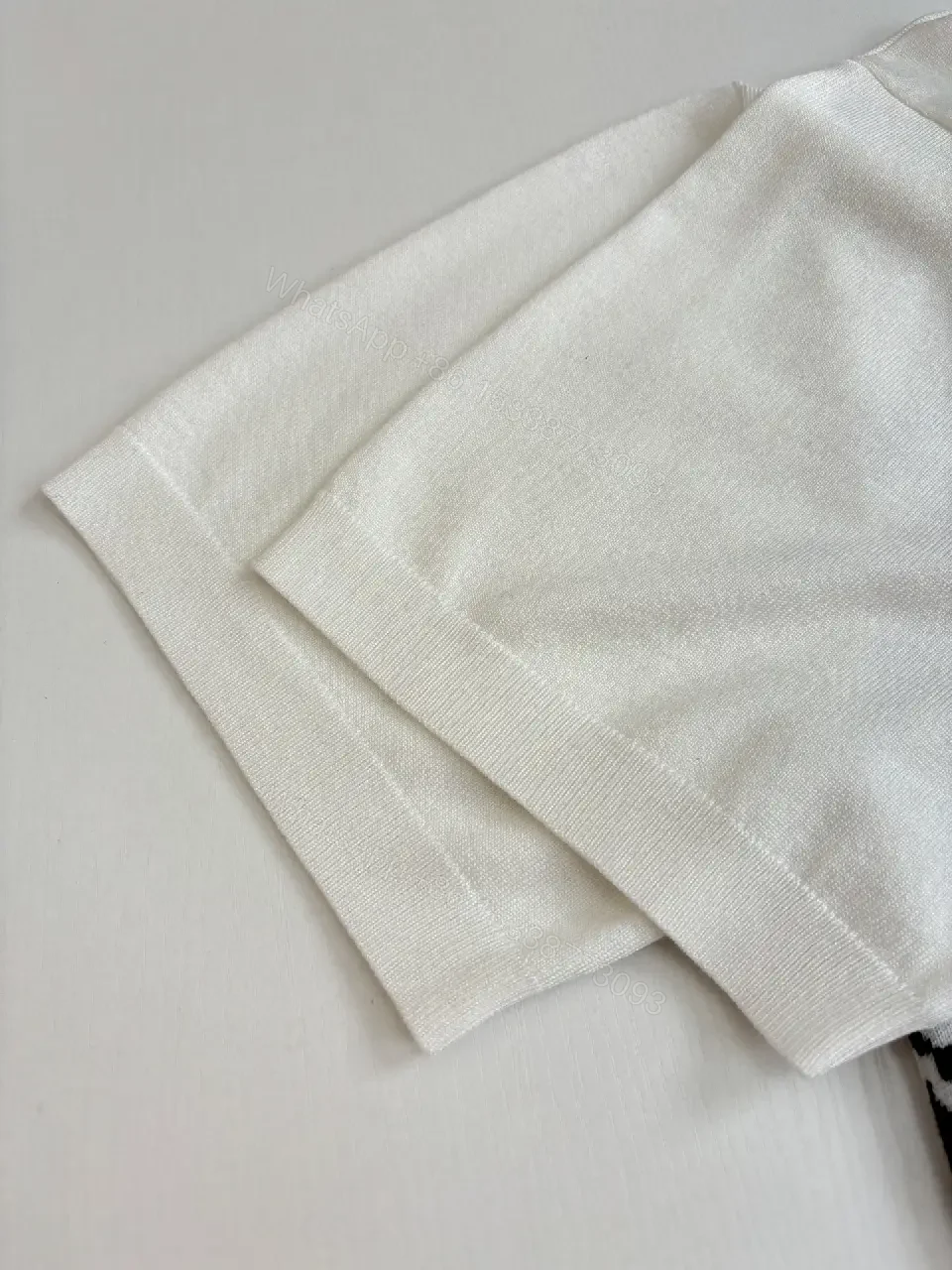 View 2 of White Linen-Blend? Crew-Neck Tee Bold LV-Geometric Chest Band T-Shirt