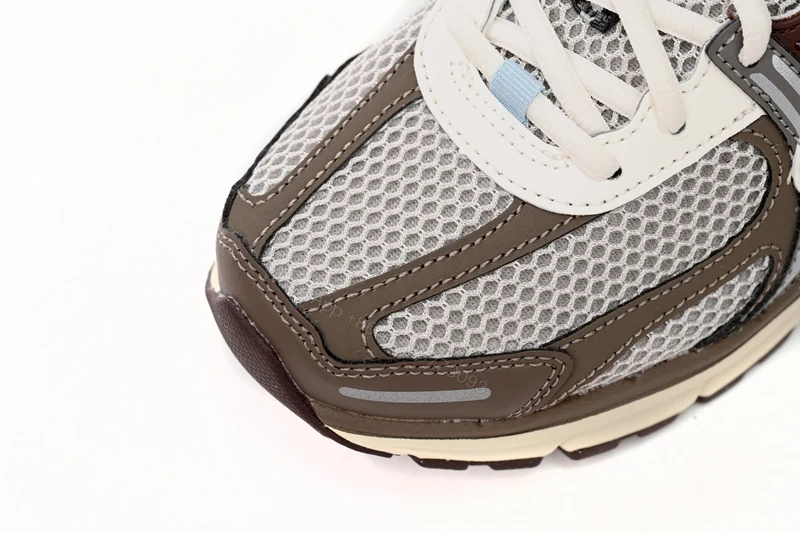 View 6 of Nike Air Zoom Vomero 5 Beige Brown FD9920-022