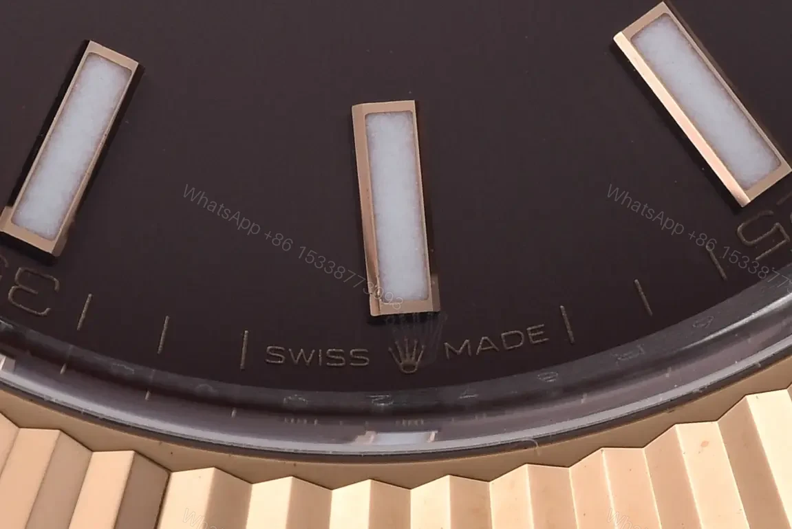 View 9 of Rolex Datejust 41 Two-Tone Rose Gold Chocolate Dial Oyster 126331-0001