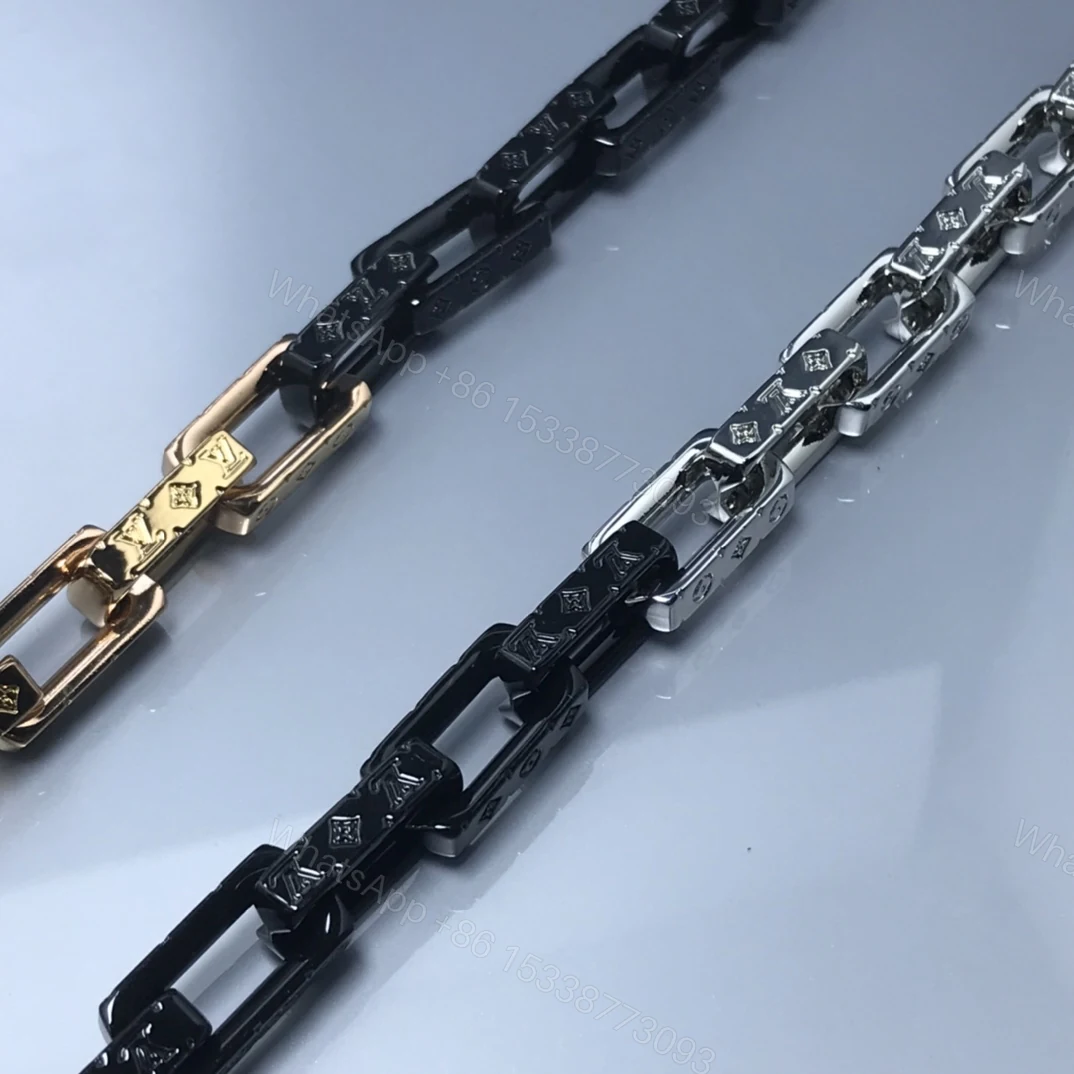 View 3 of EN – Lux LV Necklaces 018