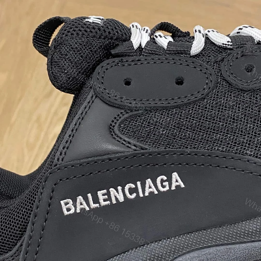 View 4 of BALENCIAGA TRIPLE S SNEAKER – BB194