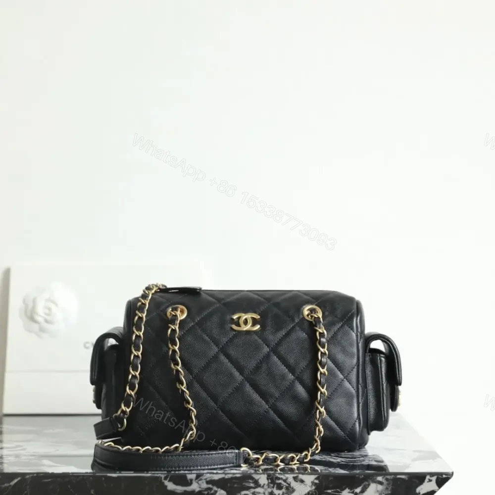 View 4 of 高仿Chanel*25K系列AS5792小牛皮腋下包黑色小號免檢版