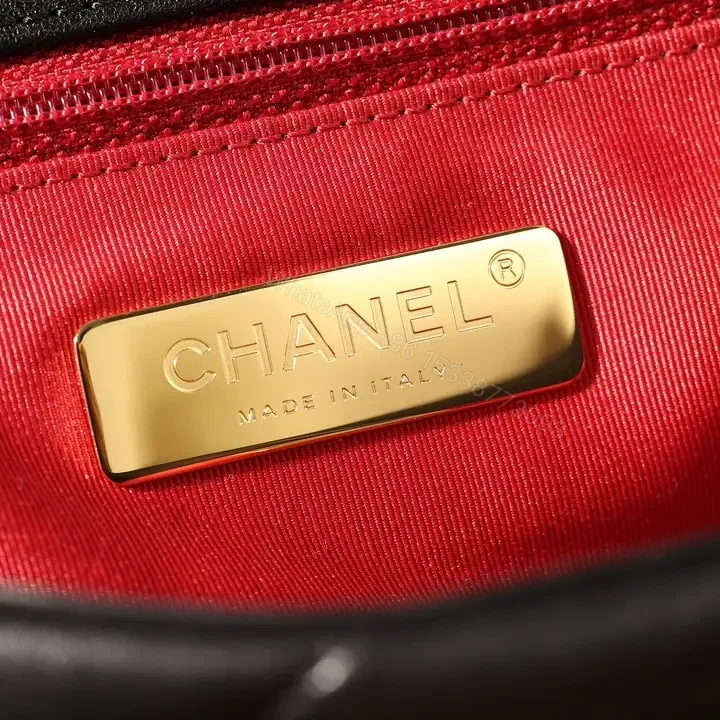 View 16 of 高仿Chanel*19Bag系列小羊皮口蓋包黑色XS免檢版