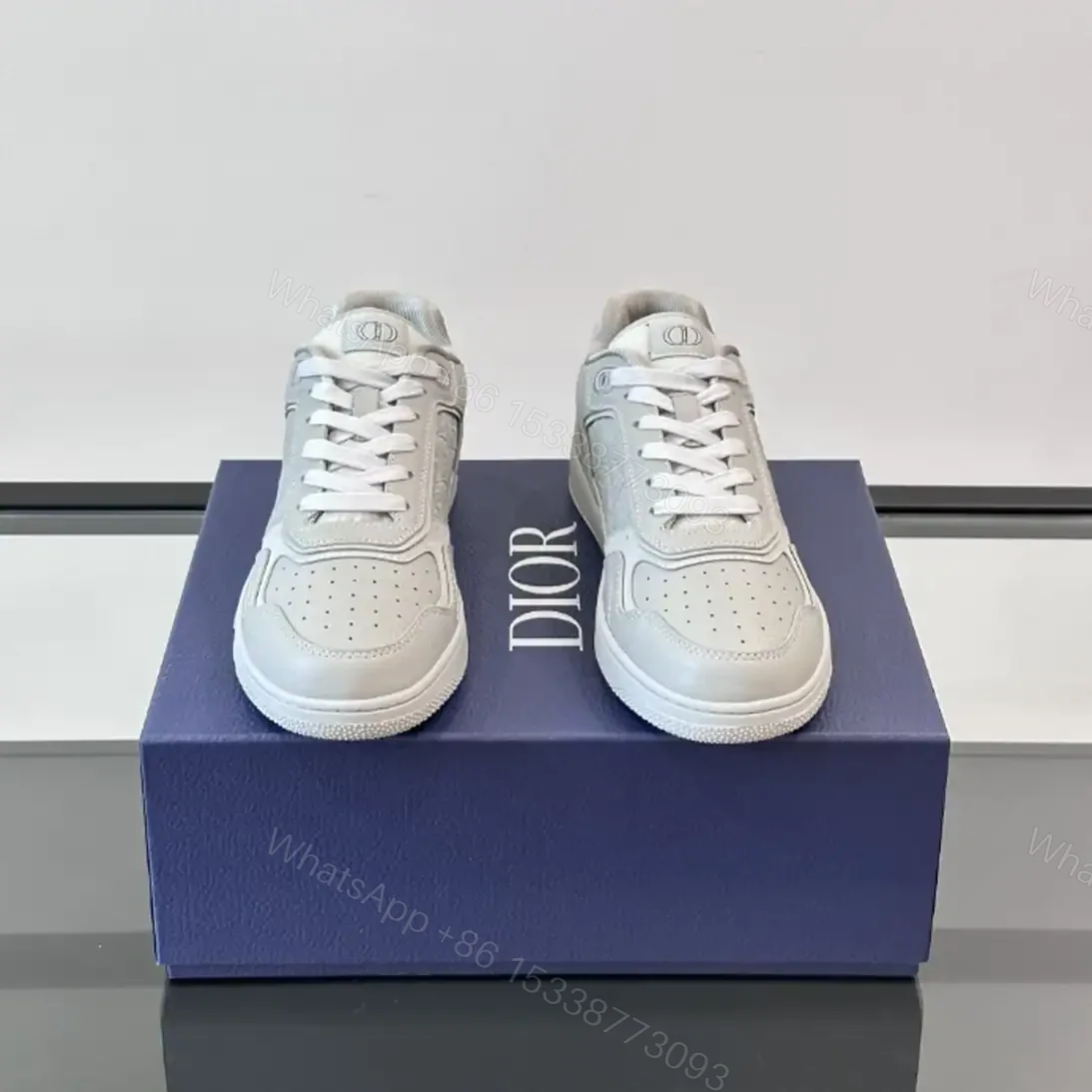 View 3 of DIOR B27 UPTOWN LOW-TOP SNEAKERS GRAY GRAINED CALFSKIN AND GRAY GRAVITY LEATHER – CD221