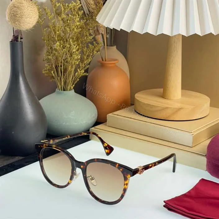 View 2 of GUCCI SUNGLASSES – GST07