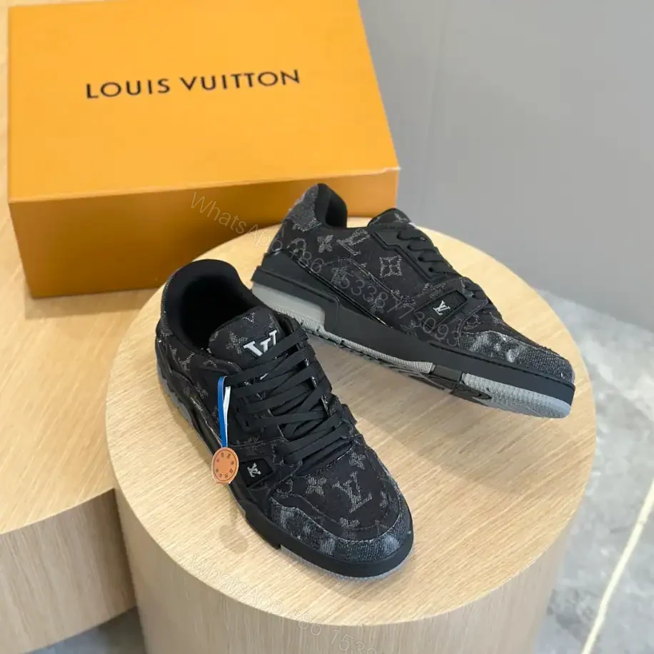 View 8 of LV TRAINER SNEAKER – LSVT407